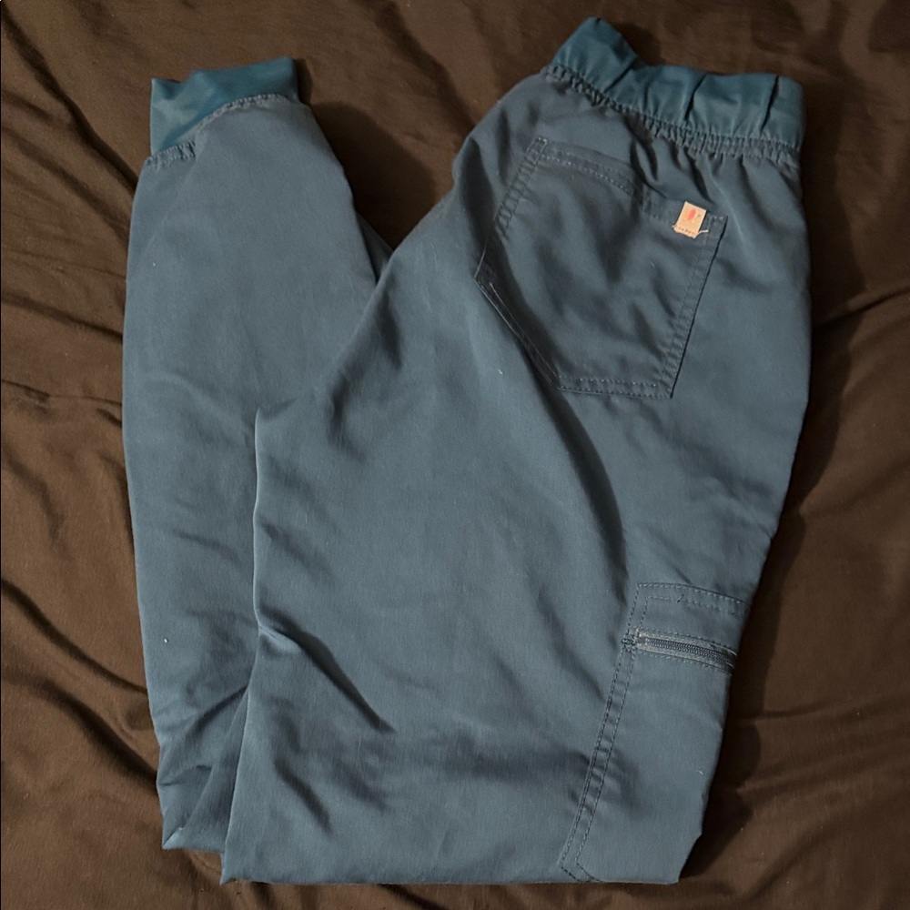Scrubstar women’s pants
